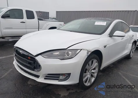 2014 Tesla Model S P85 из США, поврежденный, VIN 5YJSA1H19EFP32693